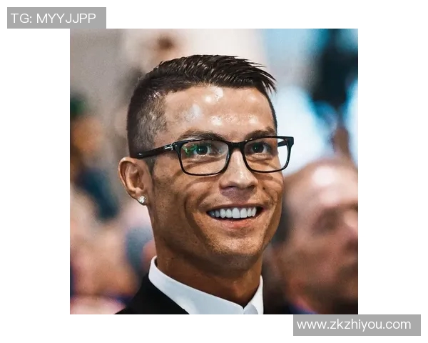 足球明星微信头像图集精选展现球场魅力与个性风采